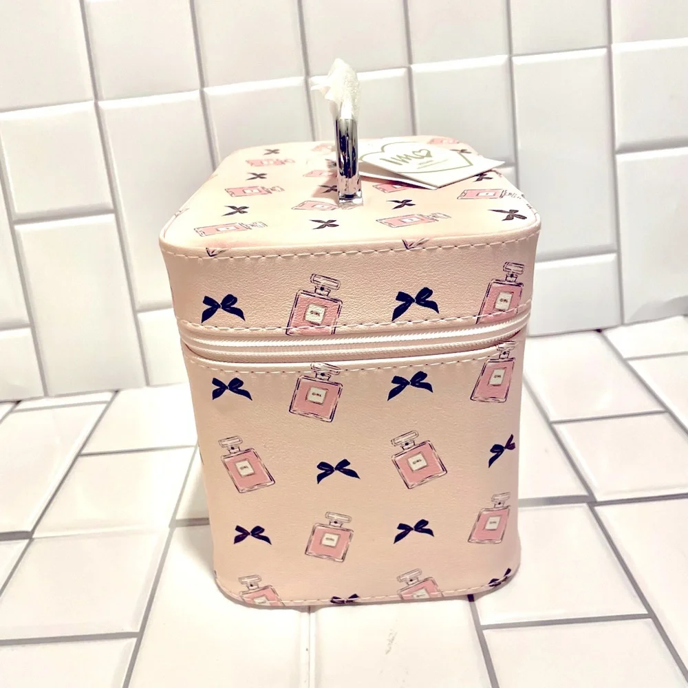 Imoshion Pretty in Pink 2 piece Train Case Make up Organizer Set